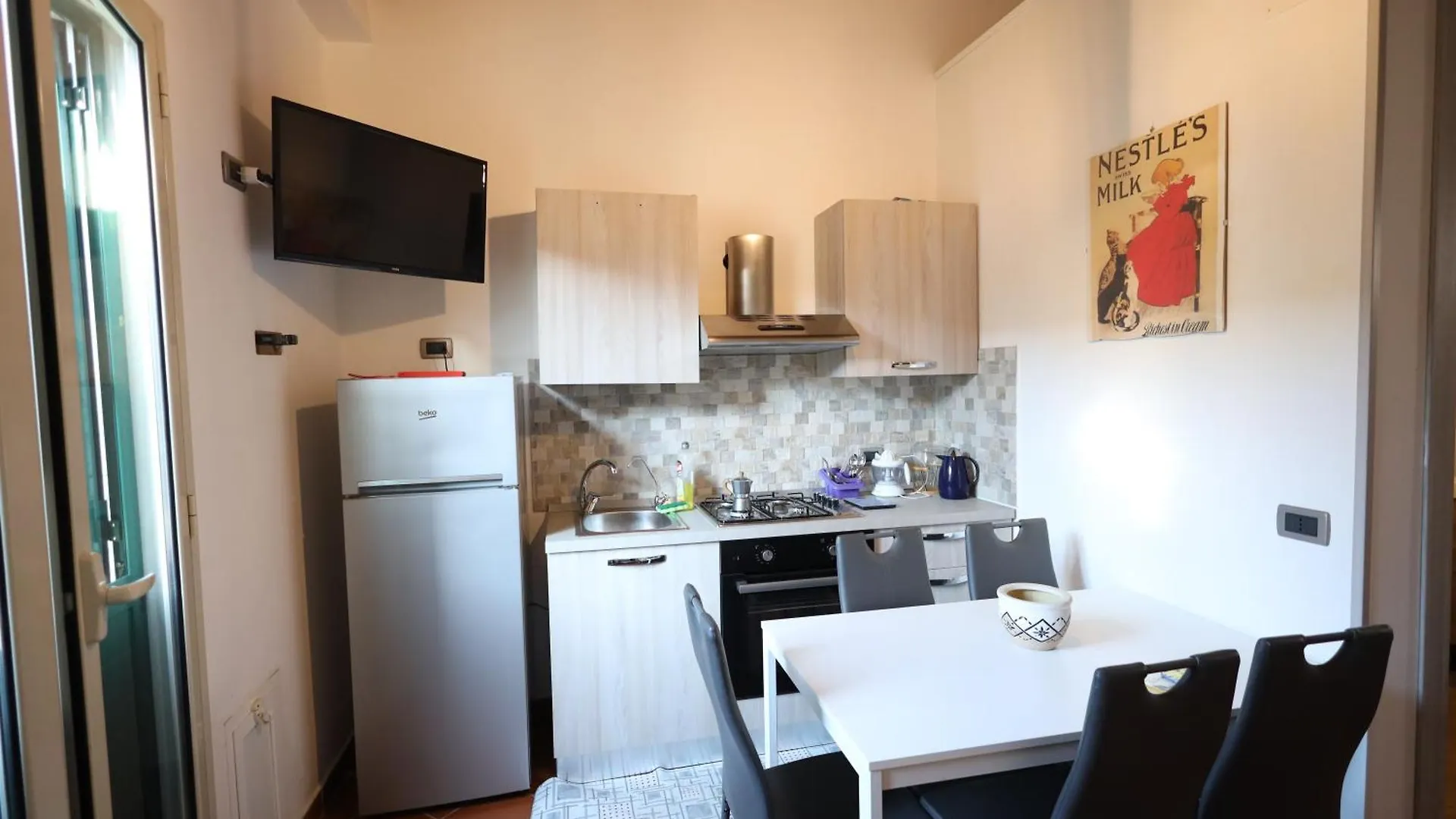 Lägenhet Politeama Holiday Home - La Tua Casa Nel Cuore Di Palermo! Italien